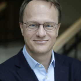 Univ.-Prof. Mag. Dr. Markus Hengstschläger - Vorstand Institut für Medizine Genetik